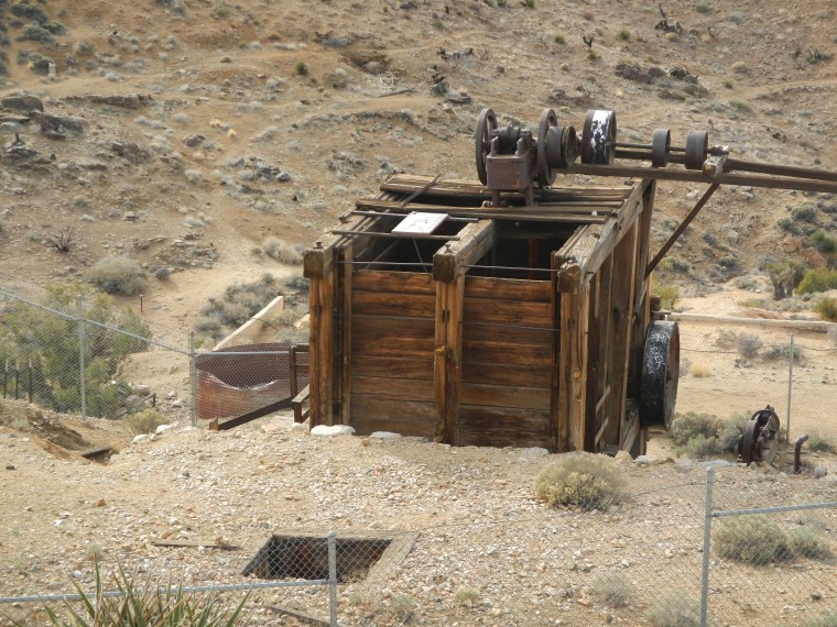 lost-hosrse-mine-stamp-mill-and-500-ft-shaft