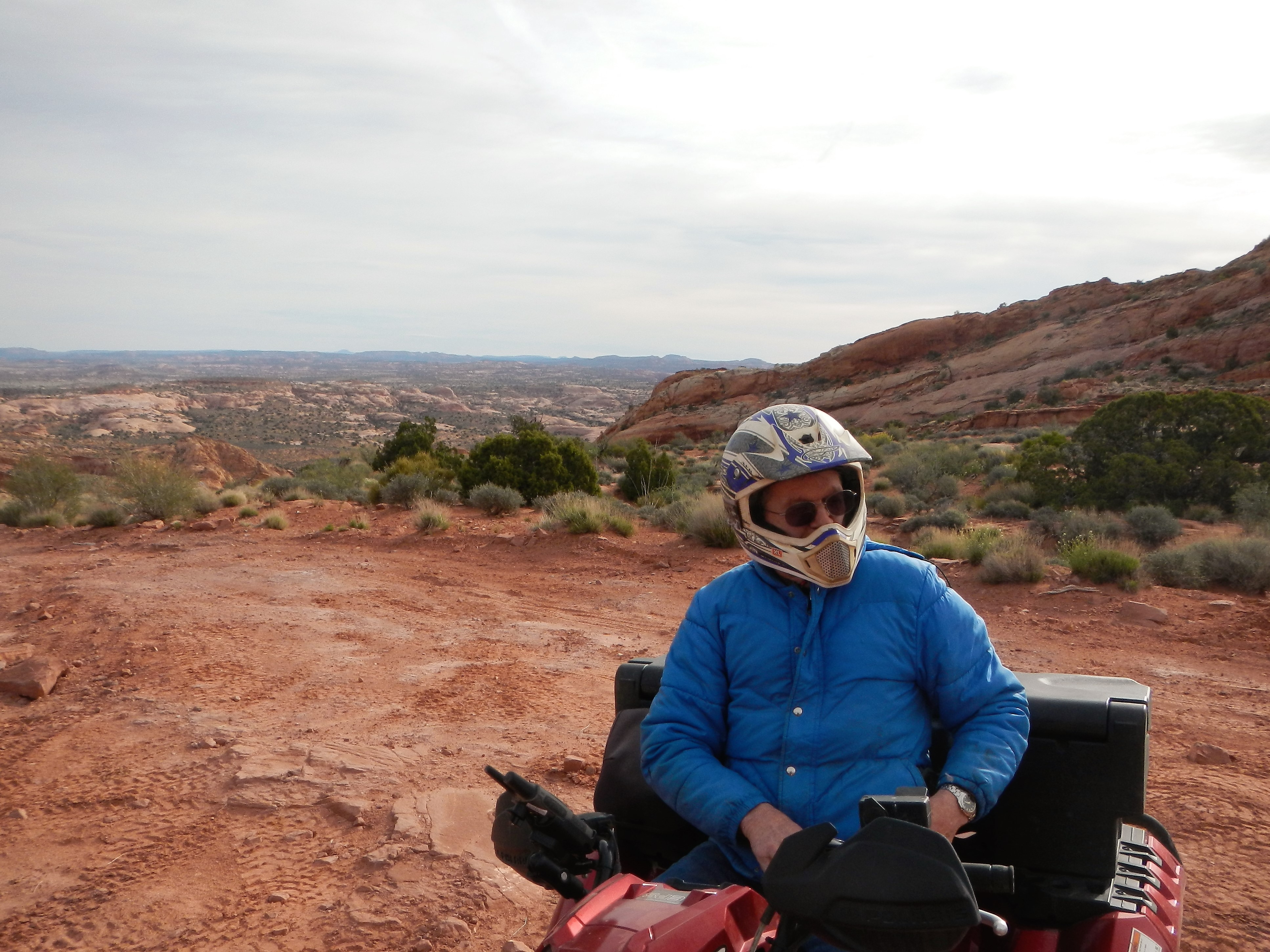 Ron Hole In Rock Trail